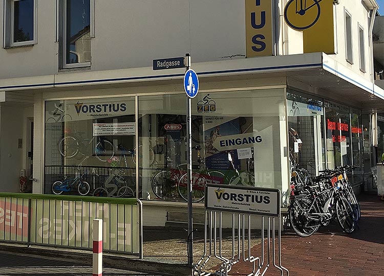 Außenaufnahme: Fahrradladen - 2-Rad Vorstius Voerde - Bahnhofstr. 67, 46562 Voerde