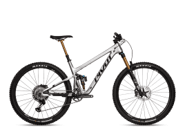 Pivot Cycles Trail 429 Pro XT/XTR Enduro w/ Carbon Wheels | LG | Silver Metallic
